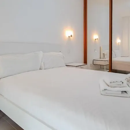 Flatguest Urbancenter Obispo Rabadan 2 Hab شقة *